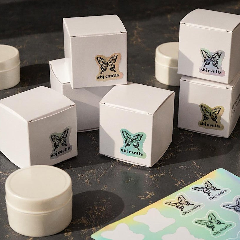 Feuilles de stickers découpées à la forme 